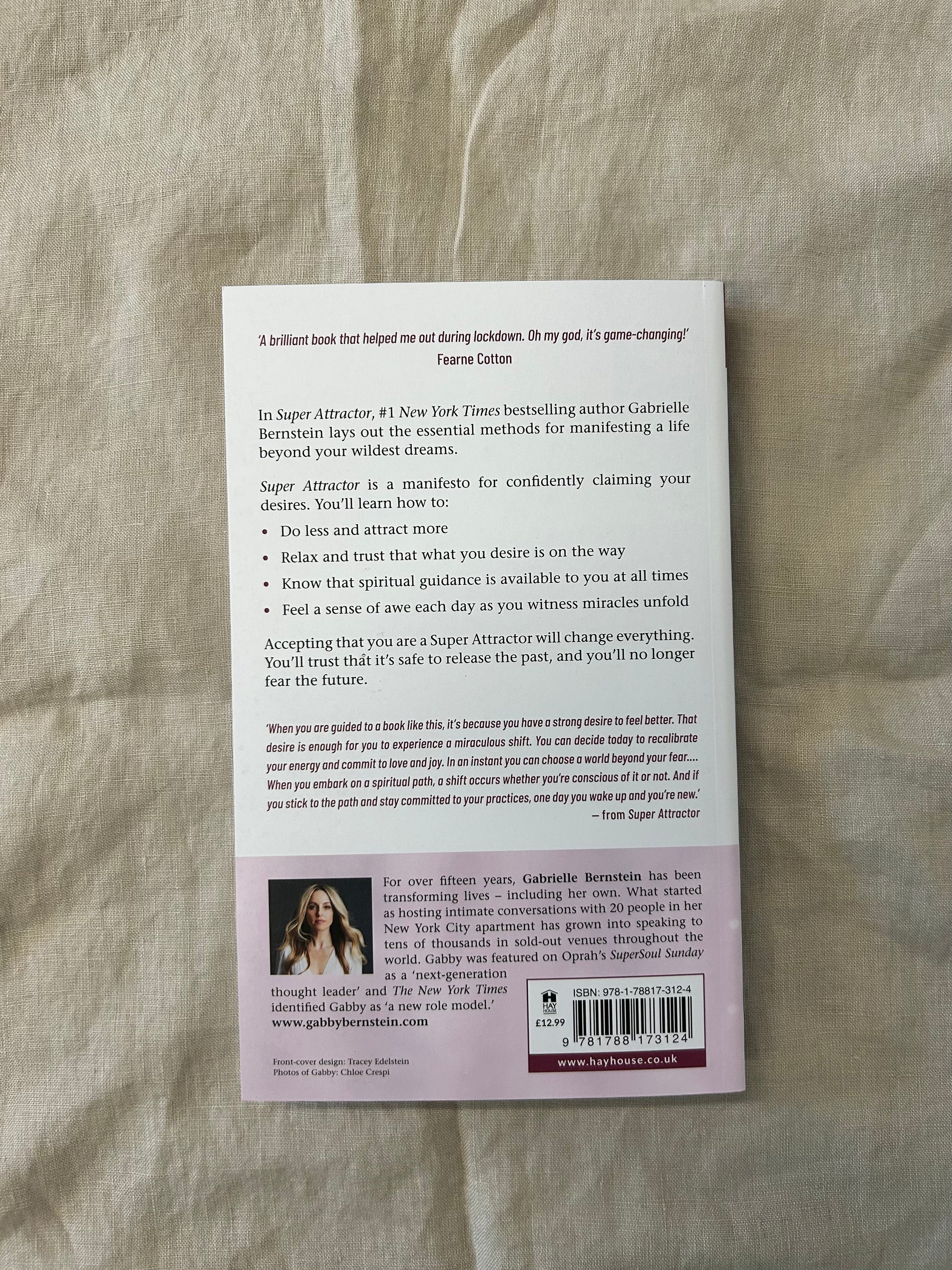 Super Attractor by Gabrielle Bernstein Super Attractor by Gabrielle Bernstein